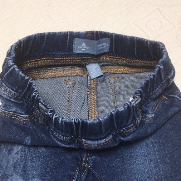 18-24m (4/$20) Stretch Denim Jeggings by Gap - Picture 7 of 16